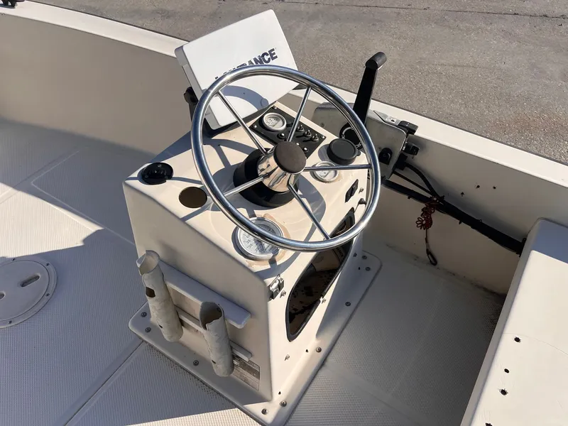 Slide: The Image of Key West 1520 Explorer 1992 - 3