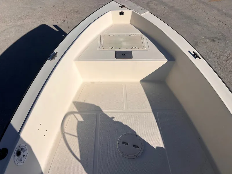 Slide: The Image of Key West 1520 Explorer 1992 - 4