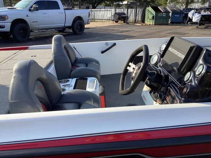 Slide: The Image of Bass Cat Pantera Classic 2024 - 26