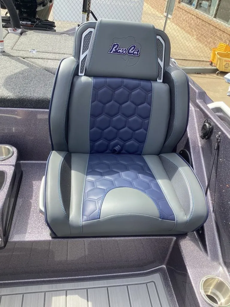 Slide: The Image of Bass Cat Lynx STS 2026 - 57