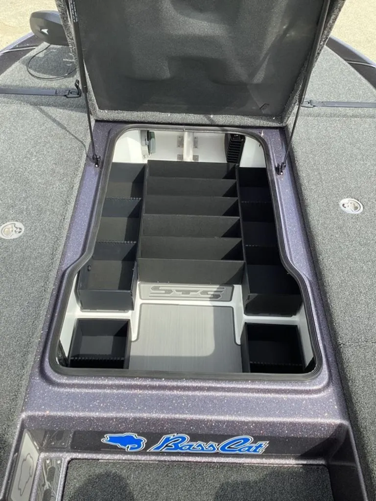 Slide: The Image of Bass Cat Lynx STS 2026 - 59