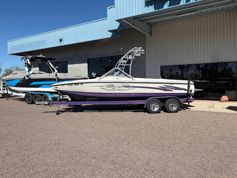 The Image of Centurion Avalanche 2004 - 1