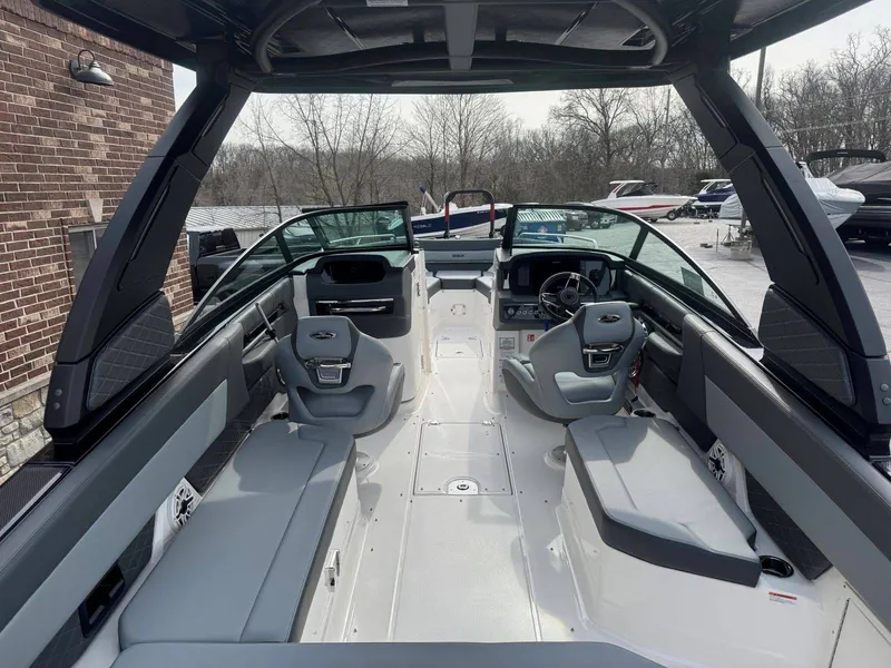 Slide: The Image of Chaparral 8 SSX 2026 - 7