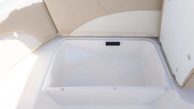 Slide: The Image of NauticStar 193 SC 2017 - 15