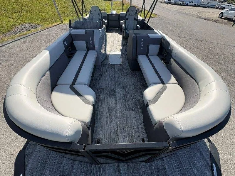 Slide: The Image of Viaggio Lago X24U 2026 - 17