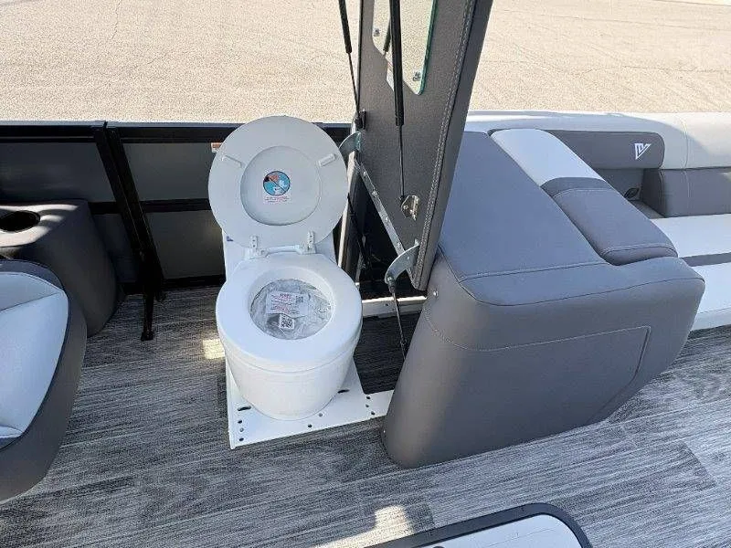 Slide: The Image of Viaggio Lago X24U 2026 - 49