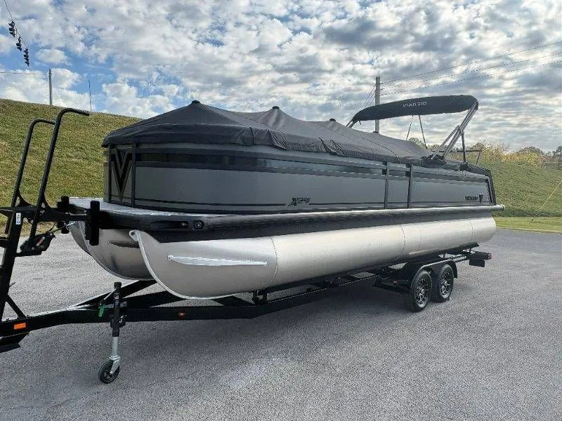 Slide: The Image of Viaggio Lago X24U 2026 - 62