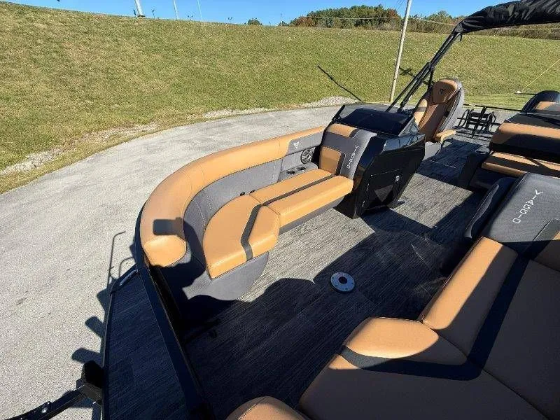 Slide: The Image of Viaggio Lago X22D 2026 - 40