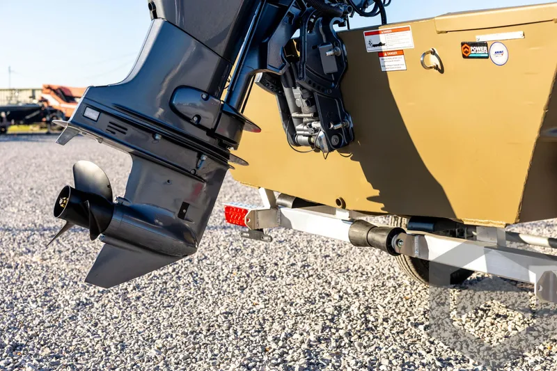 Slide: The Image of 2026 G3 1652 VBW boat motor and propeller on trailer, gravel background. - 18