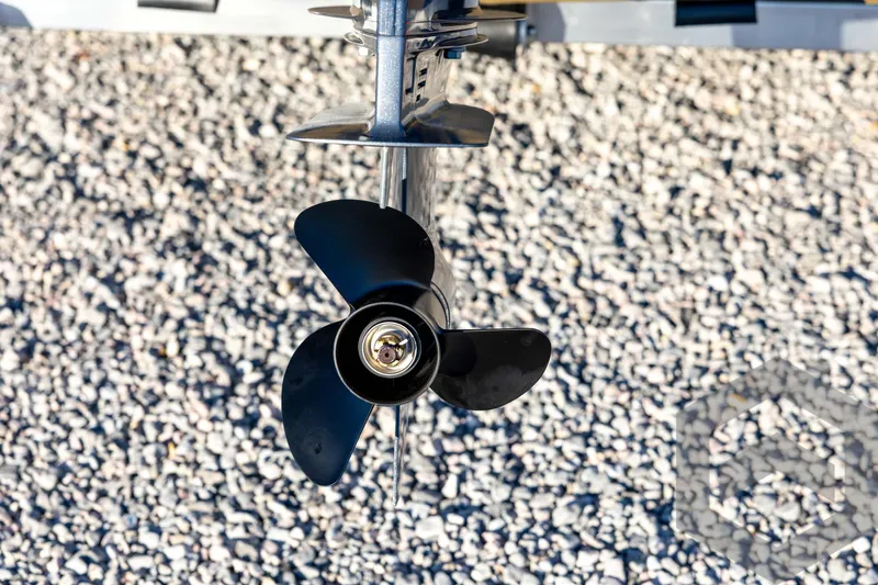 Slide: The Image of Propeller of 2026 G3 1652 VBW boat on gravel background. - 19
