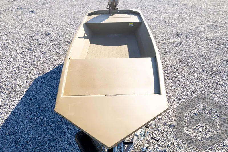 Slide: The Image of 2026 G3 1652 VBW boat on gravel, showcasing spacious interior and sleek design. - 52