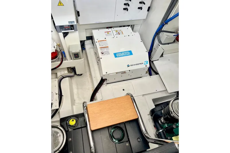 Slide: The Image of Manufacturer Provided Image - 40