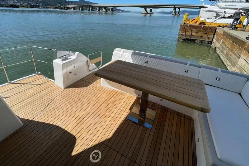 Slide: The Image of Manufacturer Provided Image - 6