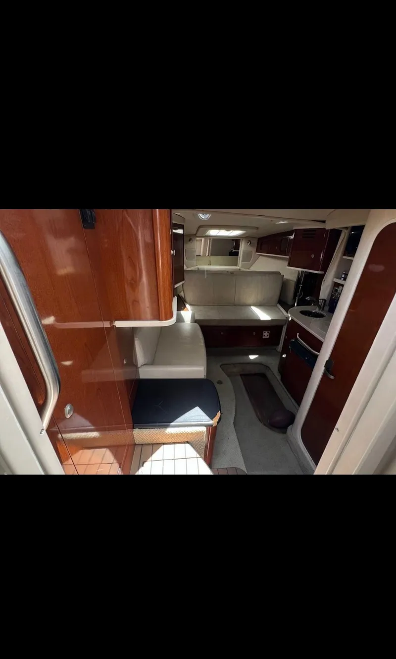 Slide: The Image of Sea Ray 290 Sundancer 2008 - 17