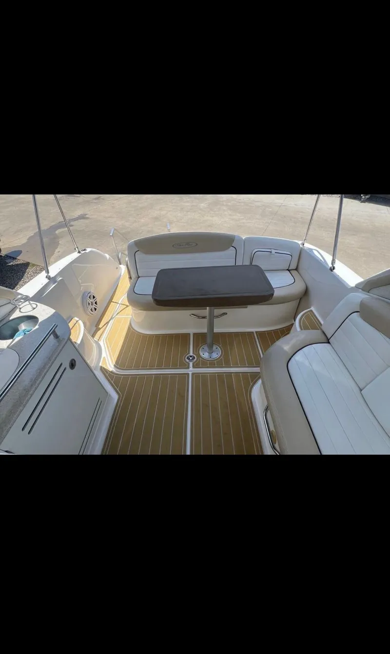 Slide: The Image of Sea Ray 290 Sundancer 2008 - 9