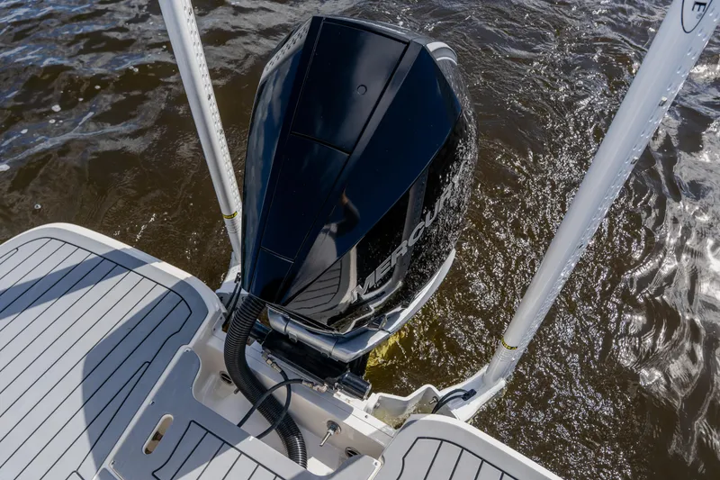 Slide: The Image of 2021 Sea Ray SDX 250 Outboard motor on water, viewed from above. - 82