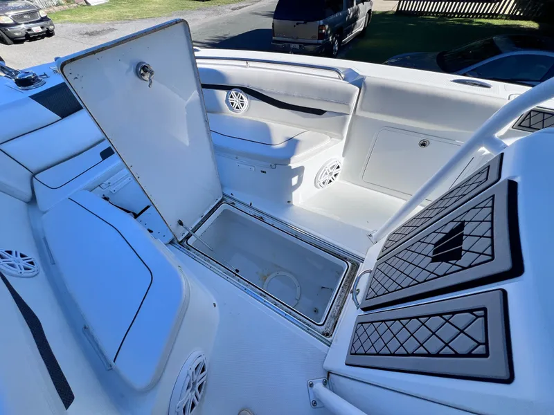 Slide: The Image of Wellcraft 262 Fisherman 2022 - 33