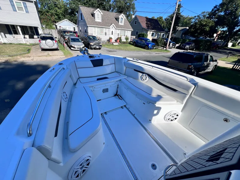 Slide: The Image of Wellcraft 262 Fisherman 2022 - 34