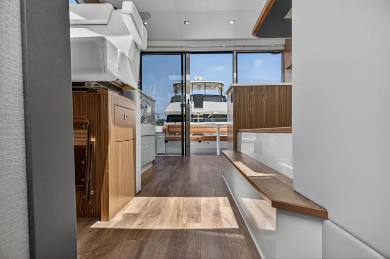 Slide: The Image of Cruisers 46 Cantius 2026 - 64