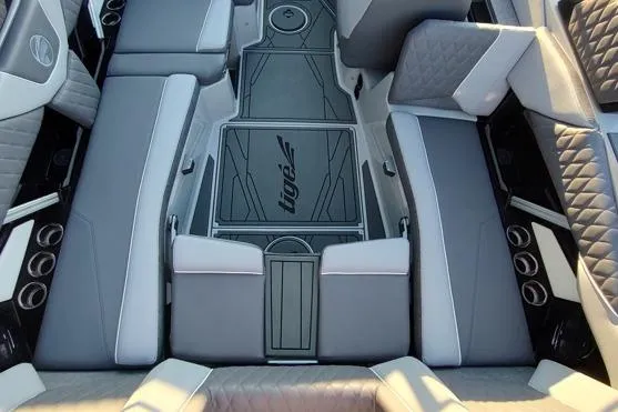 Slide: The Image of 2026 Tigé Z3 boat interior with luxurious seating and modern design. - 11