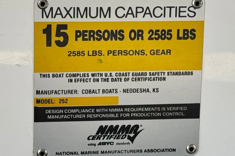 Slide: The Image of 2007 Cobalt 252 capacity plate: 15 persons or 2585 lbs, NMMA certified. - 43