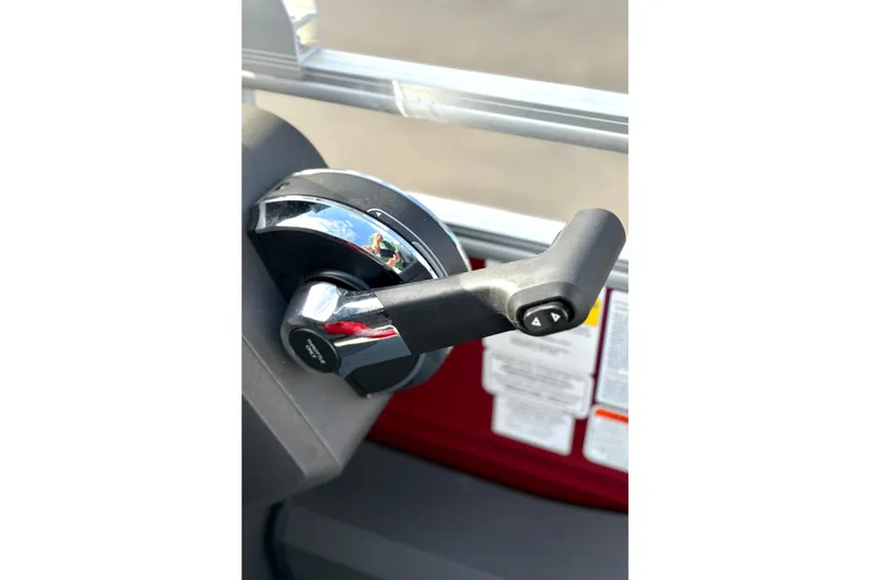 Slide: The Image of Throttle control of 2026 Sun Tracker Fishin' Barge 22 XP3 pontoon boat. - 119