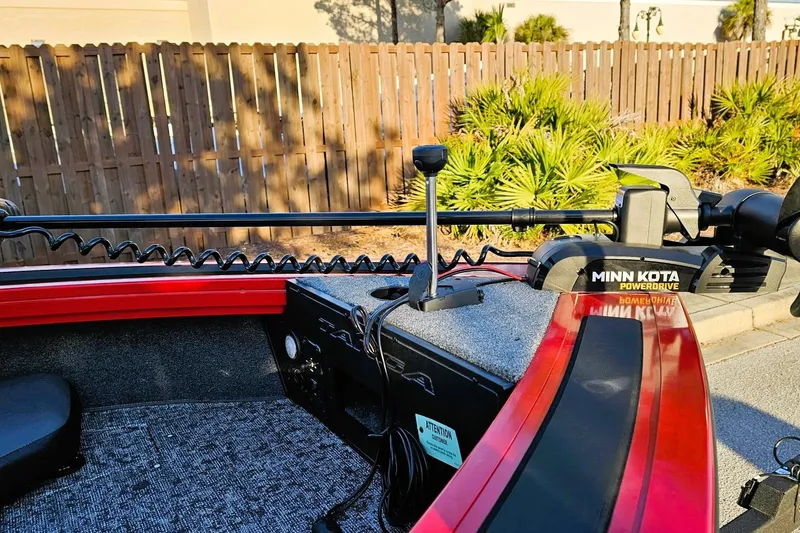 Slide: The Image of 2026 Tracker Targa V-19 Combo boat with Minn Kota PowerDrive trolling motor. - 12