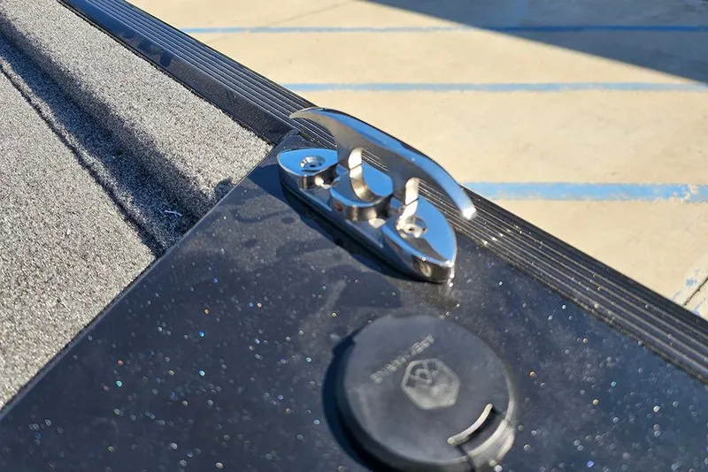 Slide: The Image of 2026 Tracker Bass Tracker Classic XL boat cleat and deck detail. - 19