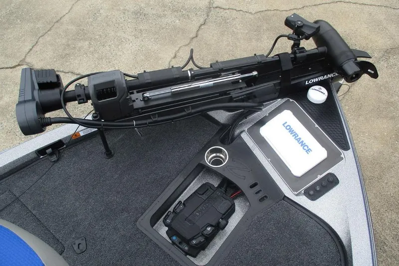 Slide: The Image of 2026 Ranger Z518 Cup-Equipped boat with Lowrance electronics and trolling motor. - 8