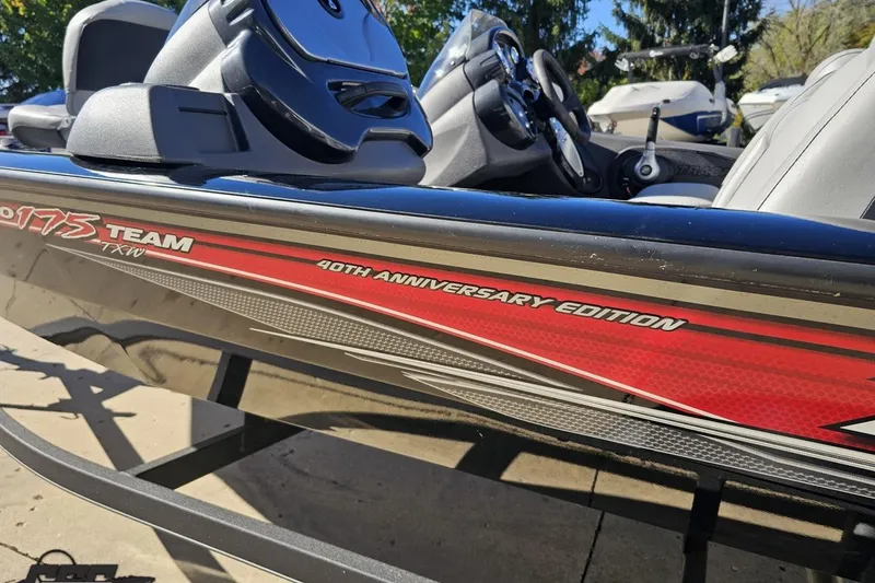 Slide: The Image of 2018 Tracker Pro Team 175 TXW, 40th Anniversary Edition boat, close-up view. - 32