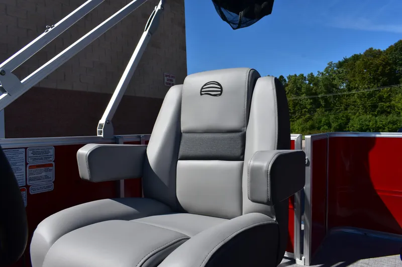 Slide: The Image of Luxurious seating on 2026 Sun Tracker Party Barge 18 DLX pontoon boat. - 78