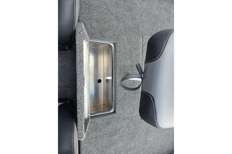 Slide: The Image of Stern aerated livewell - 7