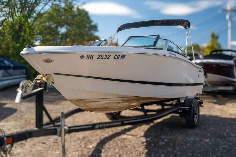 Slide: The Image of Four Winns H190 2018 - 4