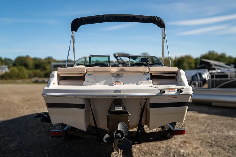 Slide: The Image of Four Winns H190 2018 - 8