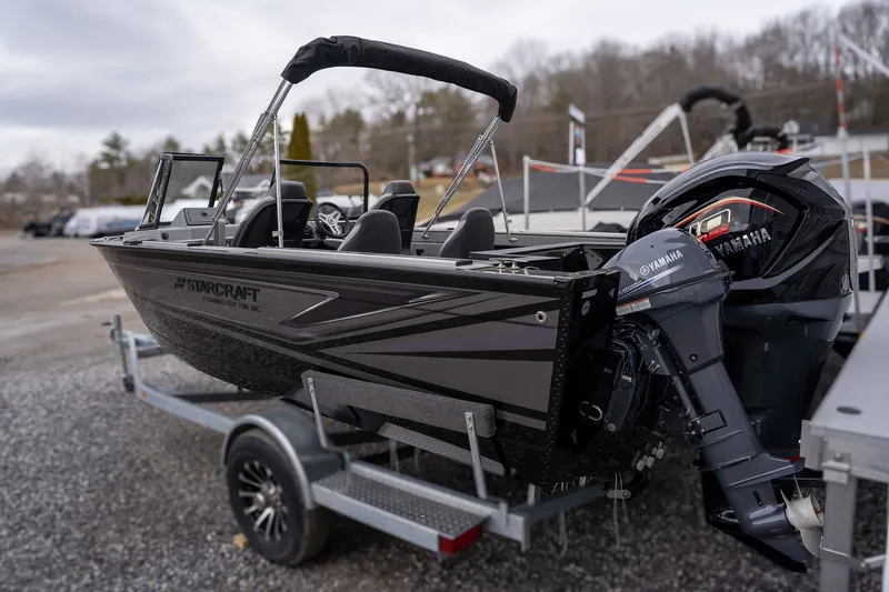 Slide: The Image of Starcraft FISHMASTER 196DC 2025 - 6