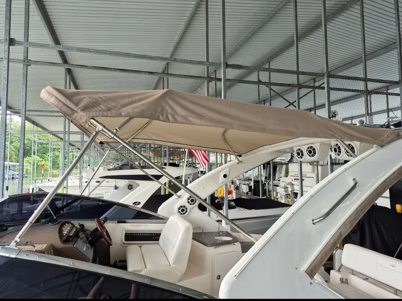 Slide: The Image of Regal 3360 Window Express 2006 - 22