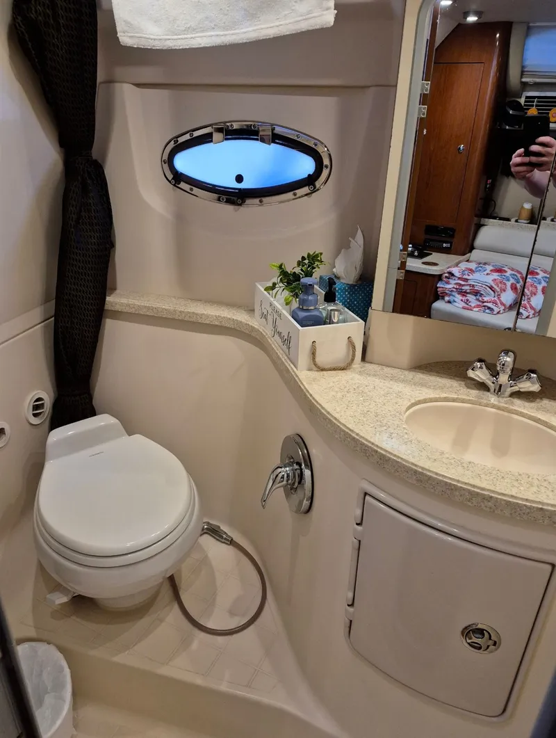 Slide: The Image of Regal 3360 Window Express 2006 - 36