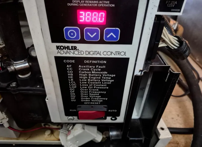 Slide: The Image of Regal 3360 Window Express 2006 - 46