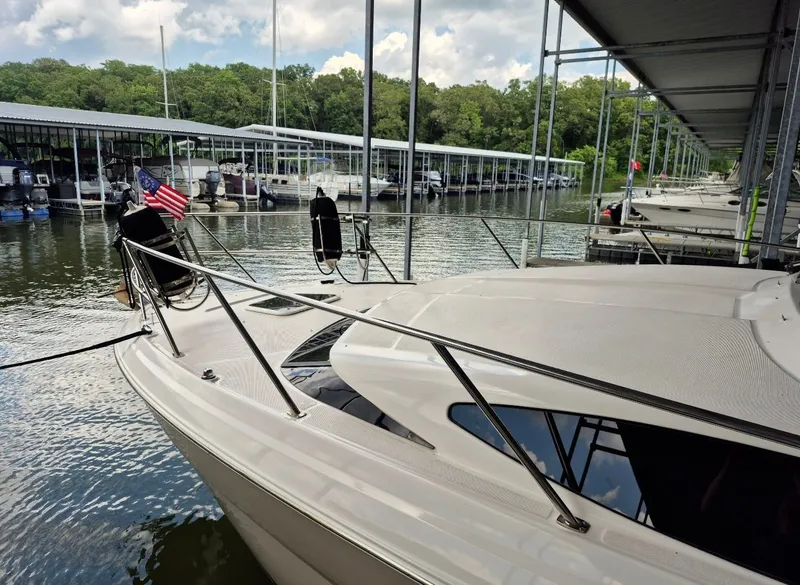 Slide: The Image of Regal 3360 Window Express 2006 - 8