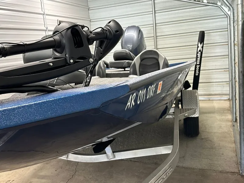 Slide: The Image of Xpress X17 Pro 2018 - 11