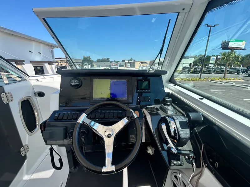 Slide: The Image of Blackfin 272 DC 2019 - 22