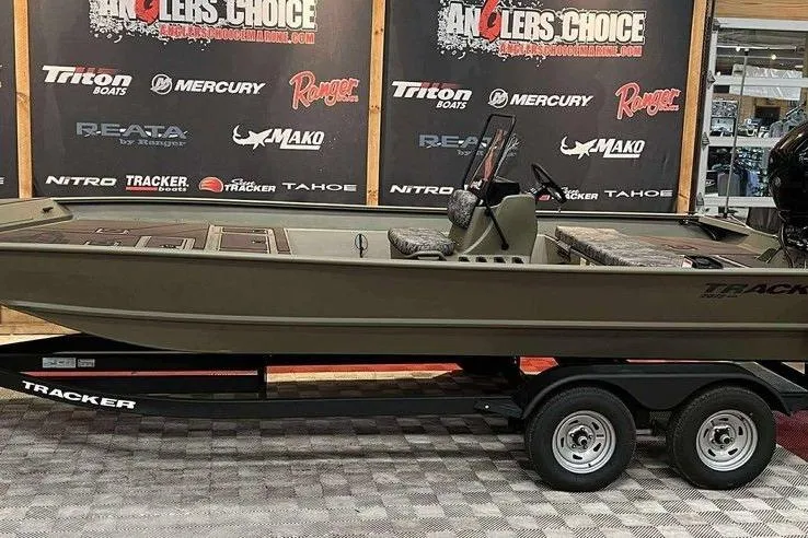 The Image of 2026 Tracker Grizzly 2072 CC boat on display at Anglers Choice event. - 1