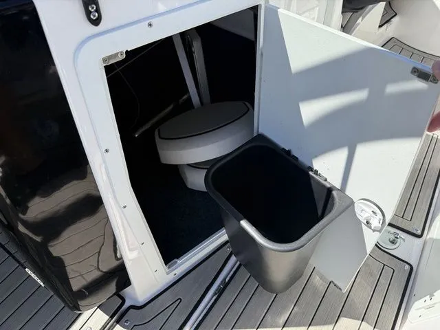 Slide: The Image of Yamaha 222S 2023 - 14