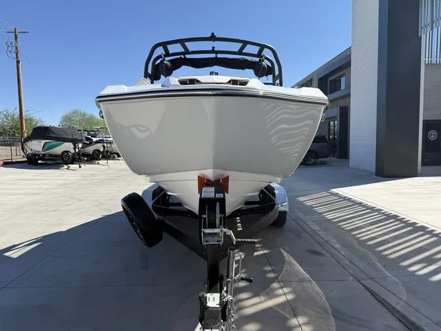 Slide: The Image of Yamaha 222S 2023 - 3