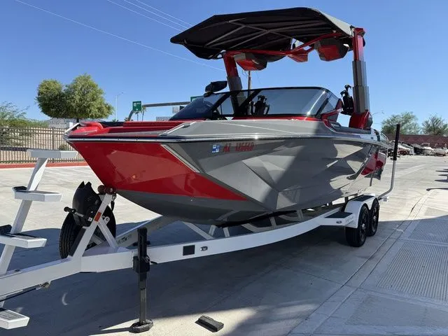 Slide: The Image of Nautique Super Air Nautique G23 Paragon 2021 - 4