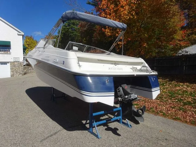 Slide: The Image of Four Winns 240 Horizon 1995 - 5