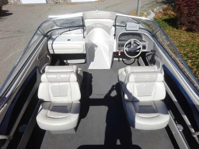 Slide: The Image of Four Winns 240 Horizon 1995 - 6