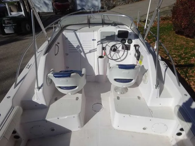 Slide: The Image of Pro-Line 20 Walkaround 2004 - 4