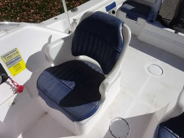 Slide: The Image of Pro-Line 20 Walkaround 2004 - 6