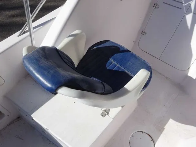 Slide: The Image of Pro-Line 20 Walkaround 2004 - 7